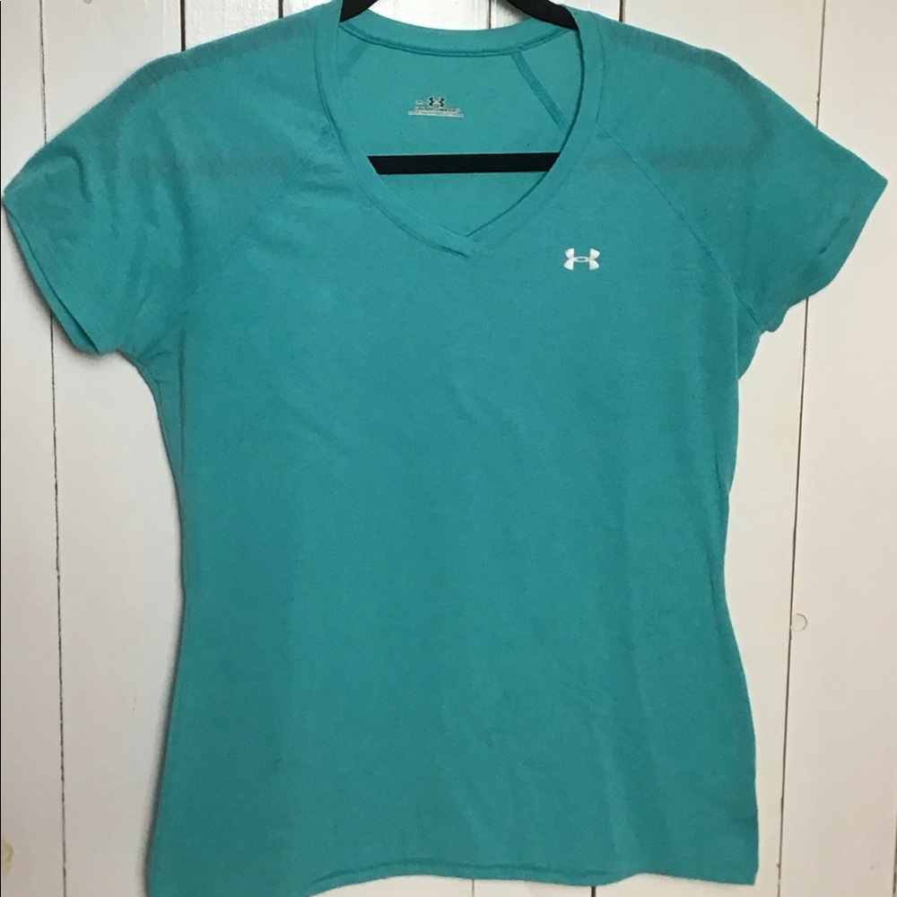 Under Armour Ladies Athletic Top Size SM